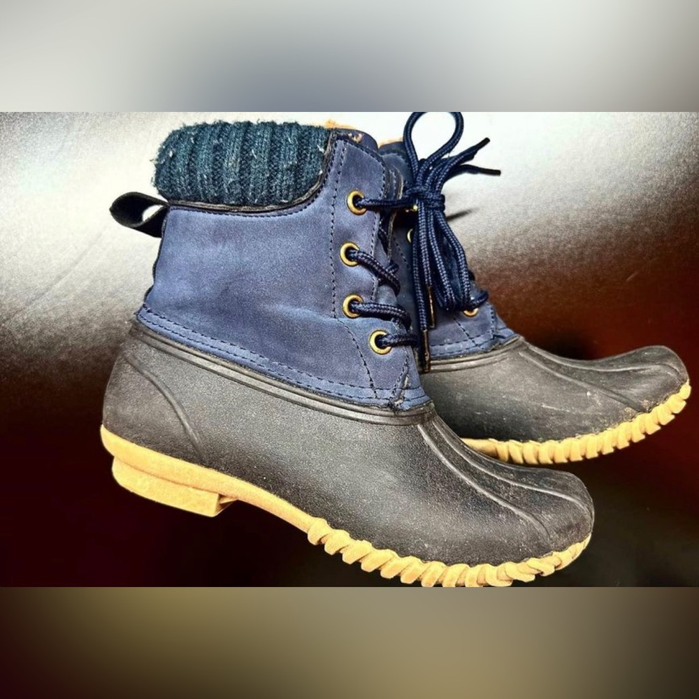 Girl’s Size 13 Boots!